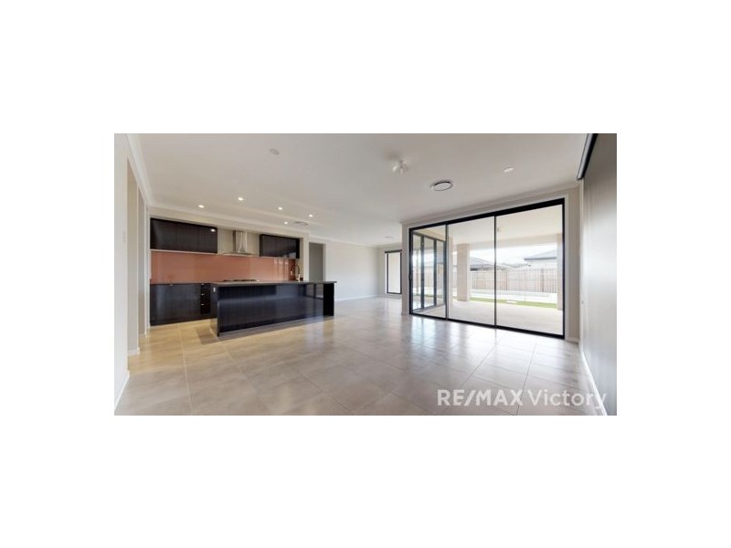 154 Water Gum Crescent, Ningi QLD 4511