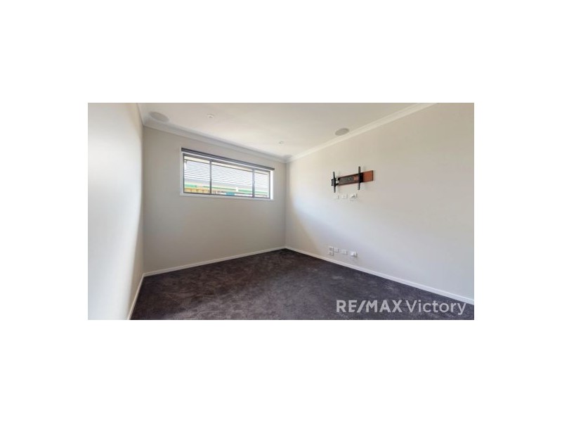 154 Water Gum Crescent, Ningi QLD 4511