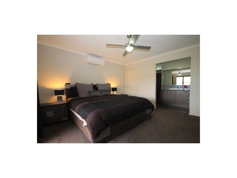 7 Bothwell Place, Caboolture QLD 4510