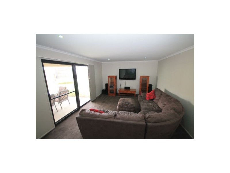 7 Bothwell Place, Caboolture QLD 4510