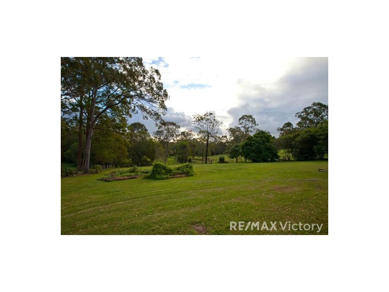 214 Old North Road, Wamuran QLD 4512