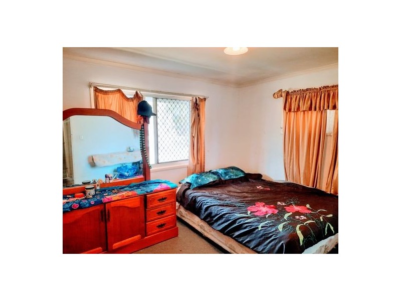 20 Rowe St, Caboolture QLD 4510