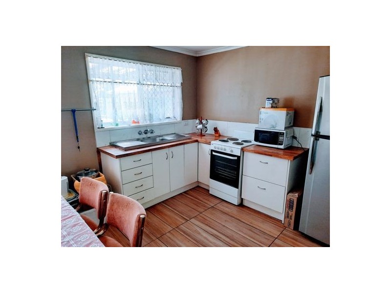20 Rowe St, Caboolture QLD 4510