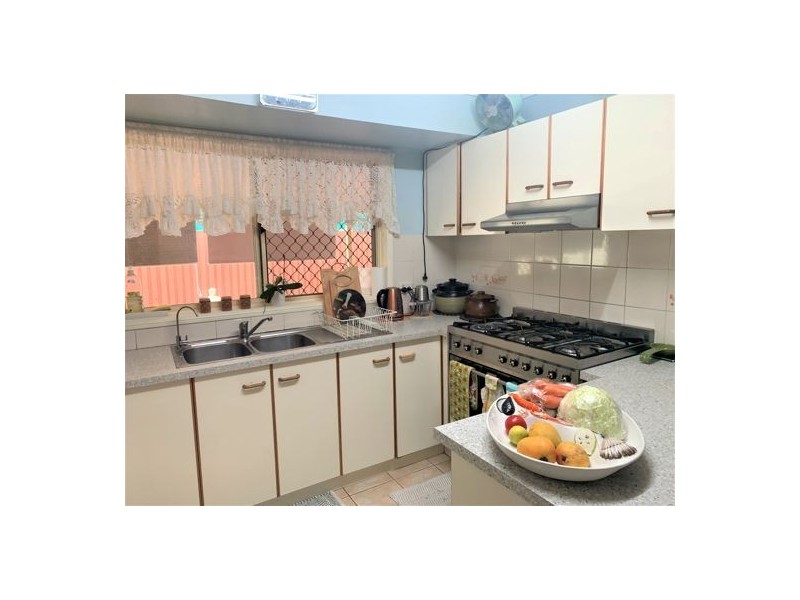 4 Adelaide Drive, Caboolture South QLD 4510