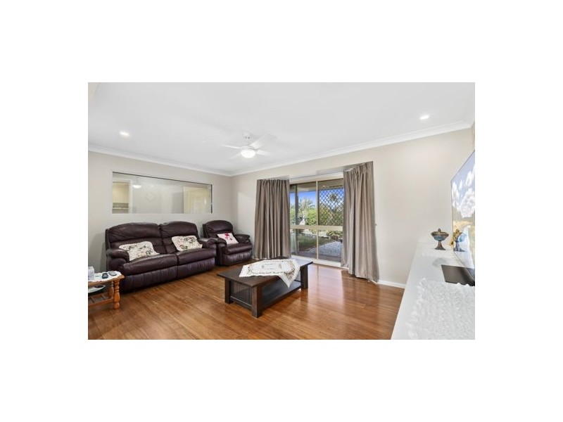 27 Redgum Drive, Burpengary QLD 4505