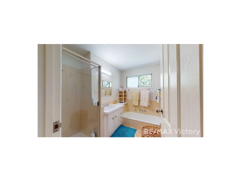 19 Kirkcaldy Street, Morayfield QLD 4506