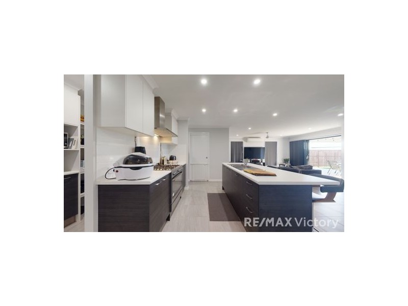 43 Cottonwood Street, Caboolture QLD 4510