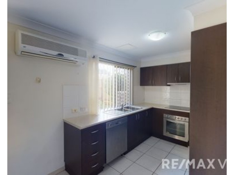 8/2 Station Road, Burpengary QLD 4505