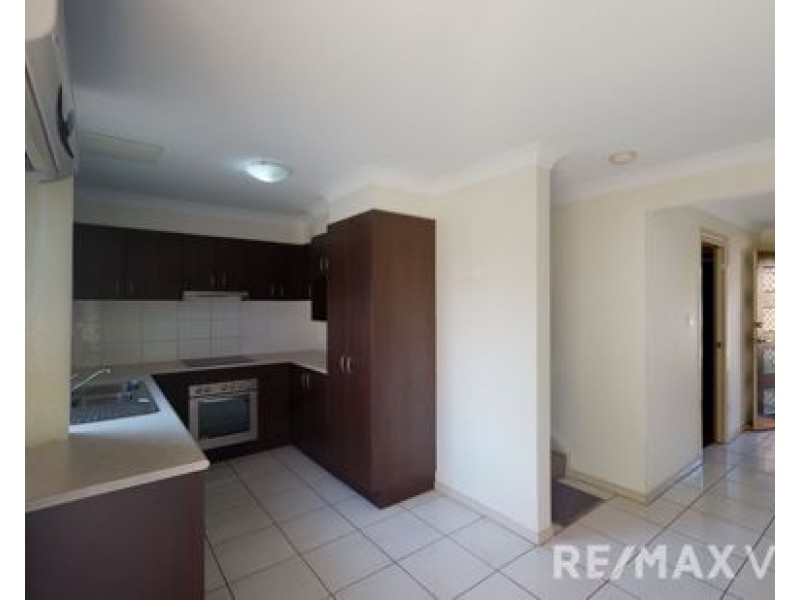 8/2 Station Road, Burpengary QLD 4505