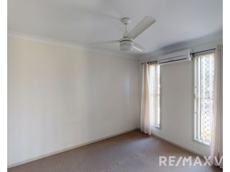 8/2 Station Road, Burpengary QLD 4505