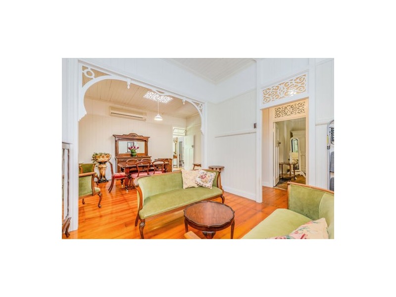 145 Petersen Road, Morayfield QLD 4506