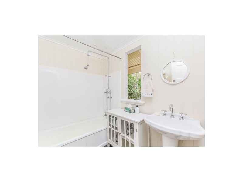 145 Petersen Road, Morayfield QLD 4506