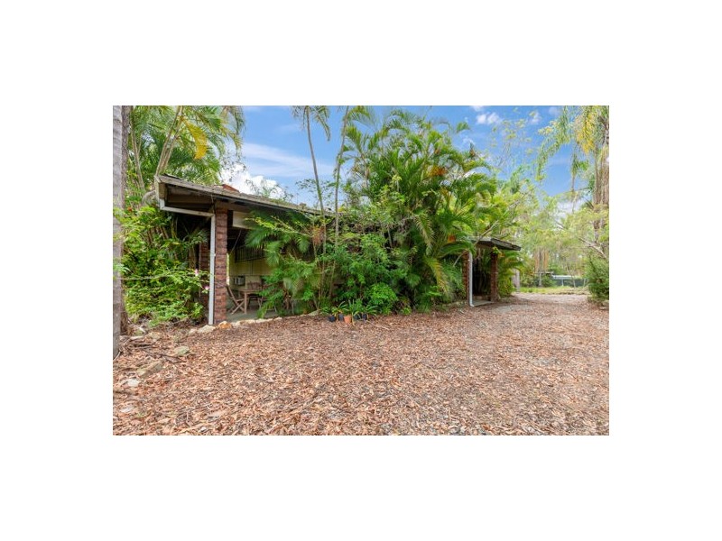 145 Petersen Road, Morayfield QLD 4506