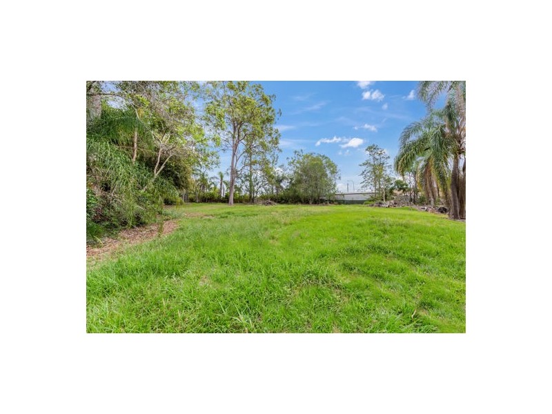 145 Petersen Road, Morayfield QLD 4506