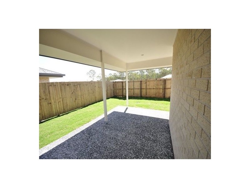 21 Feather Court, Morayfield QLD 4506