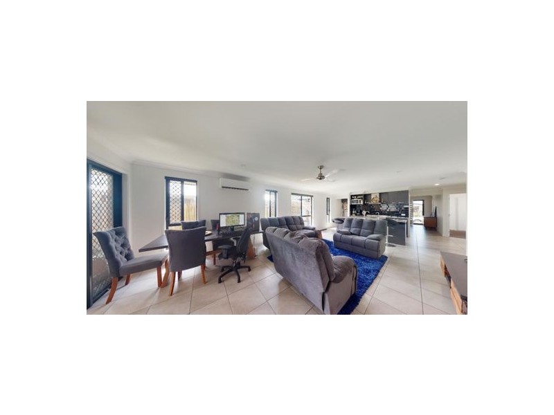 28 Broadwater Road, Morayfield QLD 4506