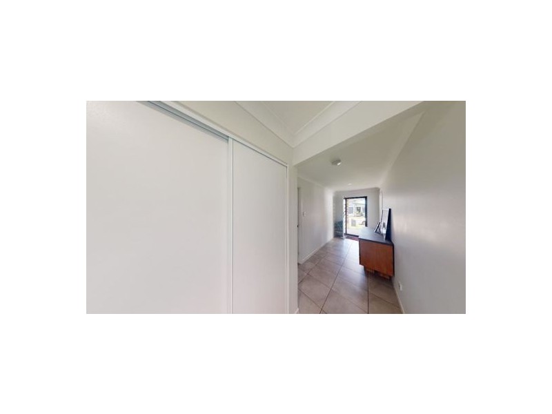 28 Broadwater Road, Morayfield QLD 4506