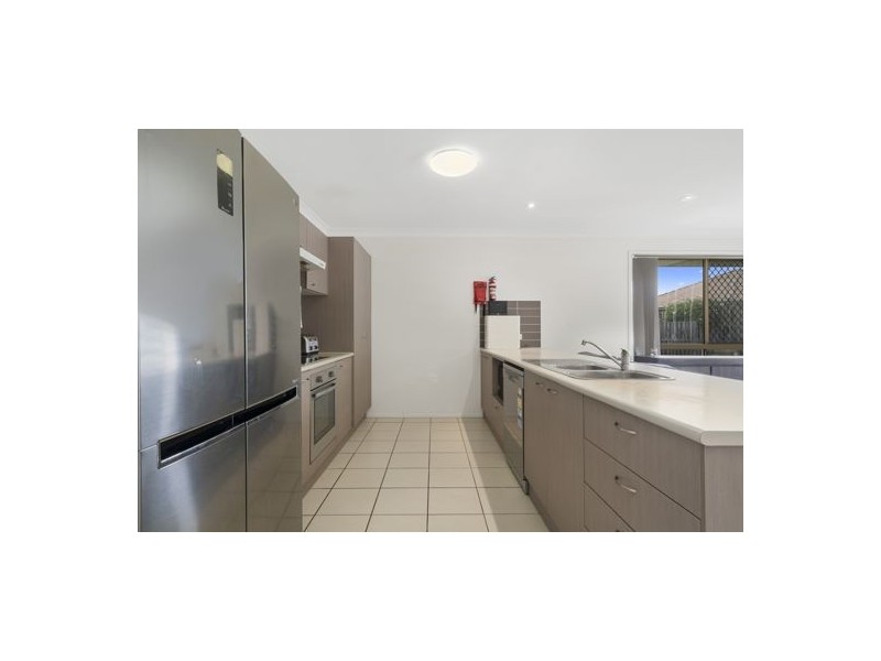 39 Seville St, Bellmere QLD 4510