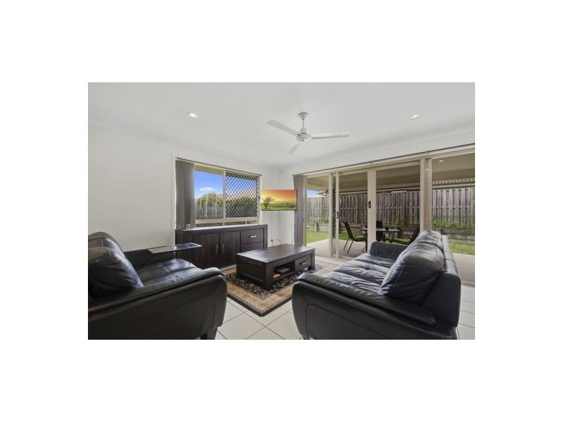 39 Seville St, Bellmere QLD 4510