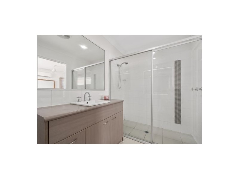 39 Seville St, Bellmere QLD 4510