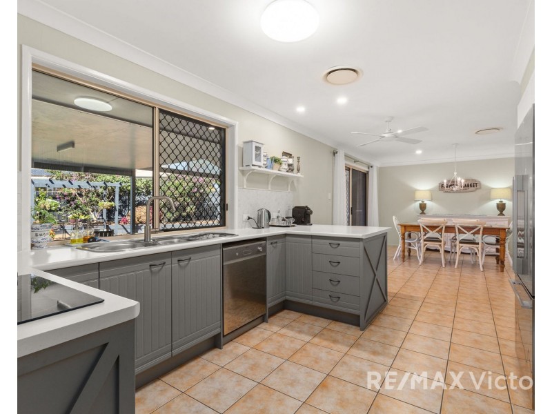 11 Jayleigh Court, Morayfield QLD 4506