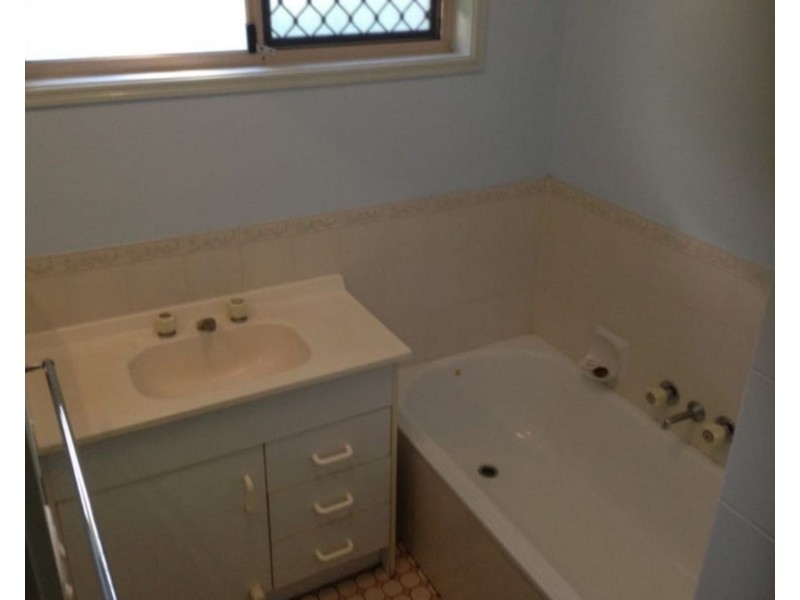 2/7 Rarity Street, Caboolture QLD 4510