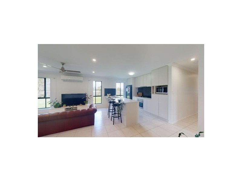 34 Morris Road, Elimbah QLD 4516