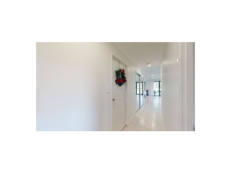 34 Morris Road, Elimbah QLD 4516