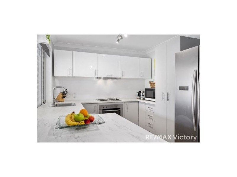 10 Highview Parade, Morayfield QLD 4506