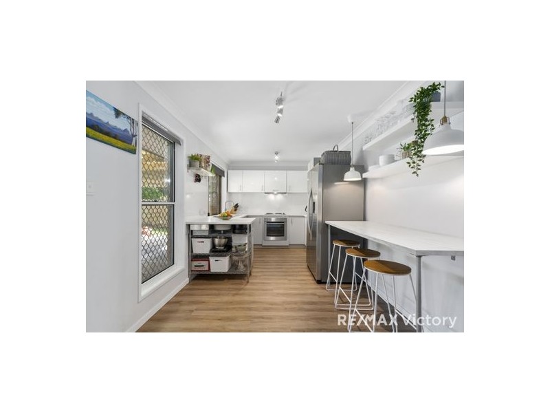 10 Highview Parade, Morayfield QLD 4506