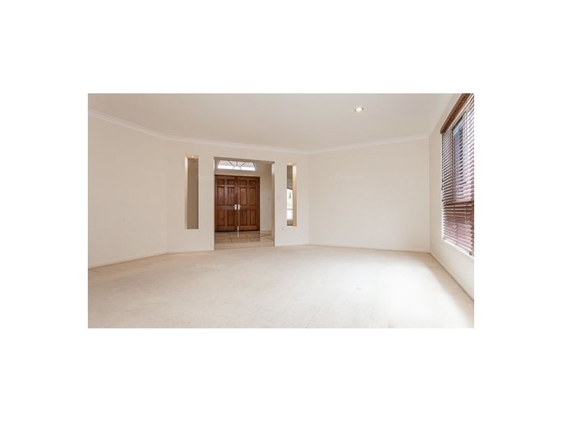 24 Cherrington Way, Murrumba Downs QLD 4503