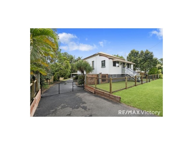 27 Durundur St, Woodford QLD 4514