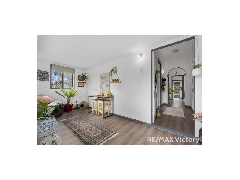 27 Durundur St, Woodford QLD 4514