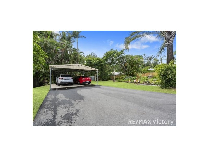 27 Durundur St, Woodford QLD 4514