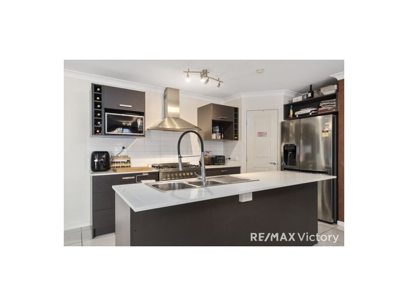 8 Lanita Chase, Morayfield QLD 4506