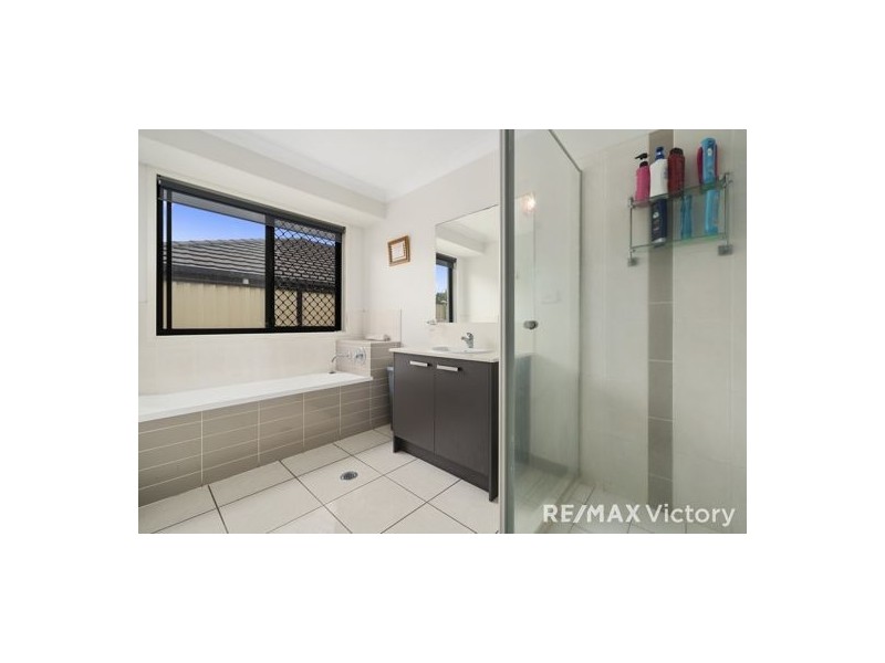 8 Lanita Chase, Morayfield QLD 4506