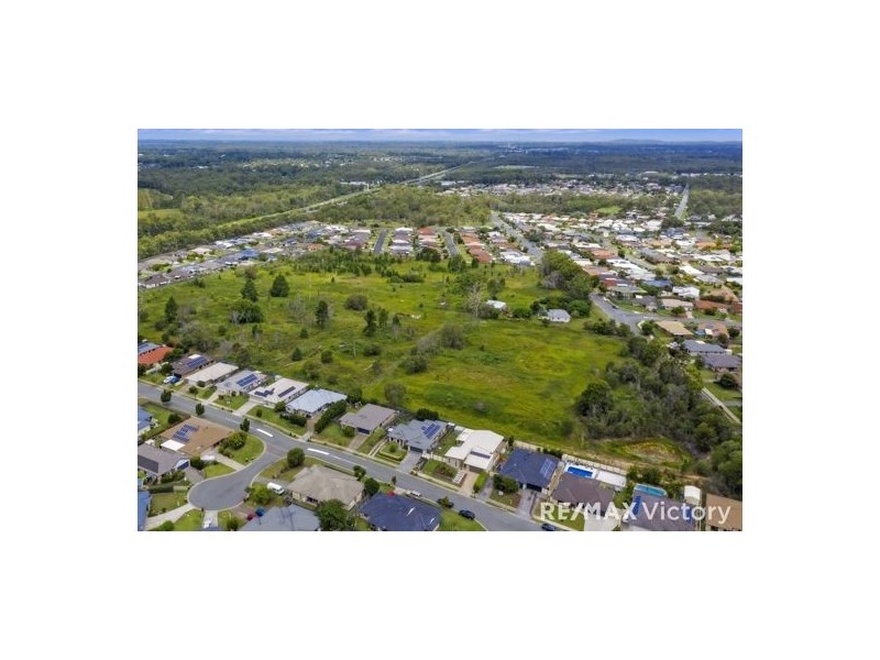 8 Lanita Chase, Morayfield QLD 4506