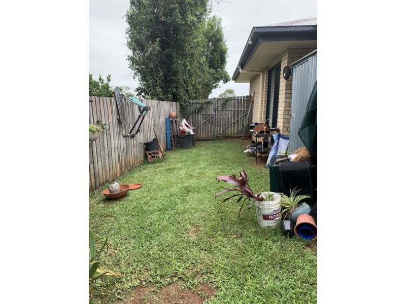 4 Hilltop Court, Morayfield QLD 4506