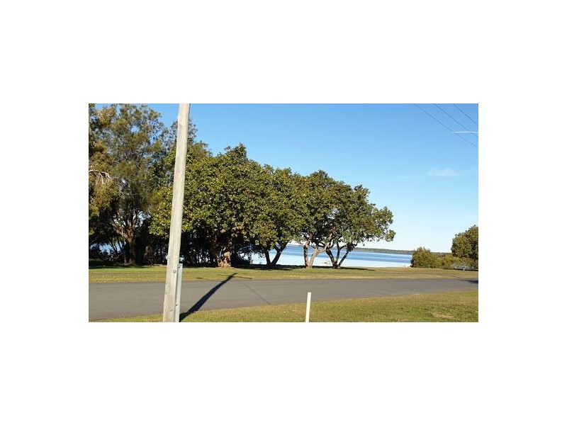 78 Esplanade, Toorbul QLD 4510