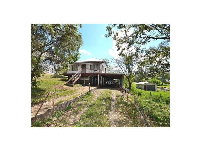 89 Seib Street, Kilcoy QLD 4515