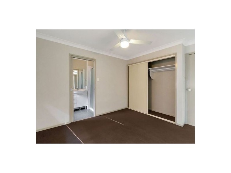 1/27 Spencer Street, Redbank QLD 4301