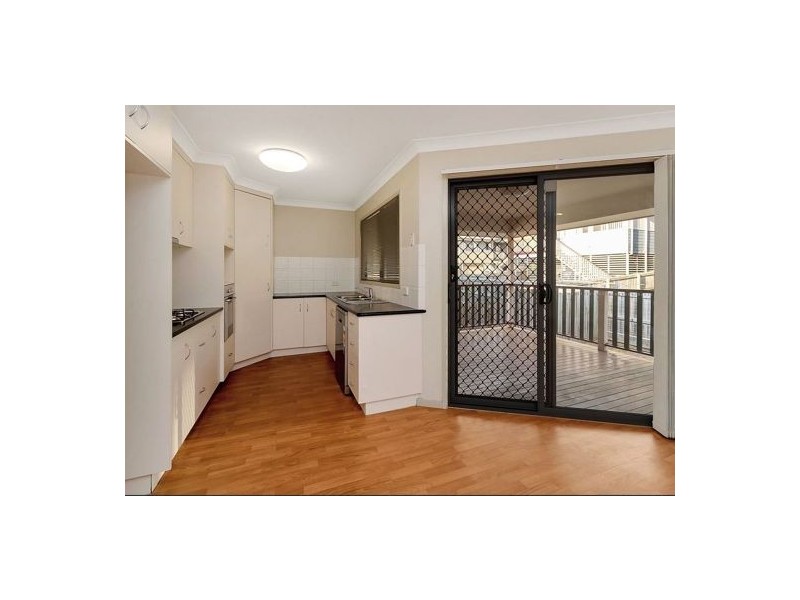 1/27 Spencer Street, Redbank QLD 4301