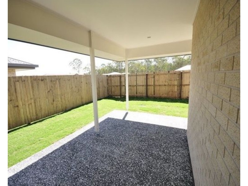 21 Feather Court, Morayfield QLD 4506