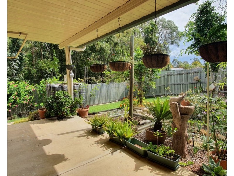 6 Whitsunday Court, Upper Caboolture QLD 4510