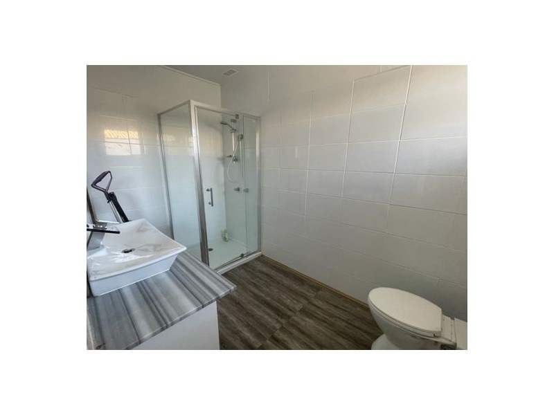 4/11 Palm Ave, Bongaree QLD 4507