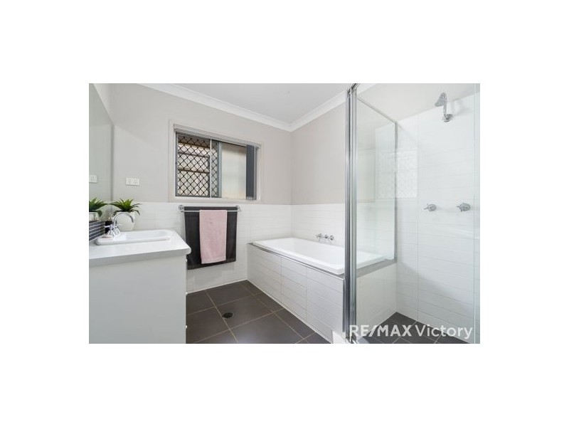 22 Cherrytree Crescent, Upper Caboolture QLD 4510