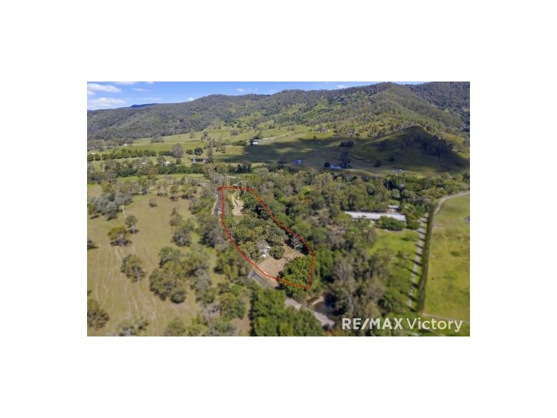 1310 Caboolture River Road, Rocksberg QLD 4510