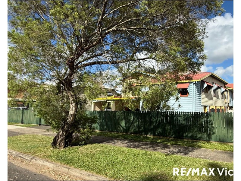 6 McPherson Street, Caboolture QLD 4510