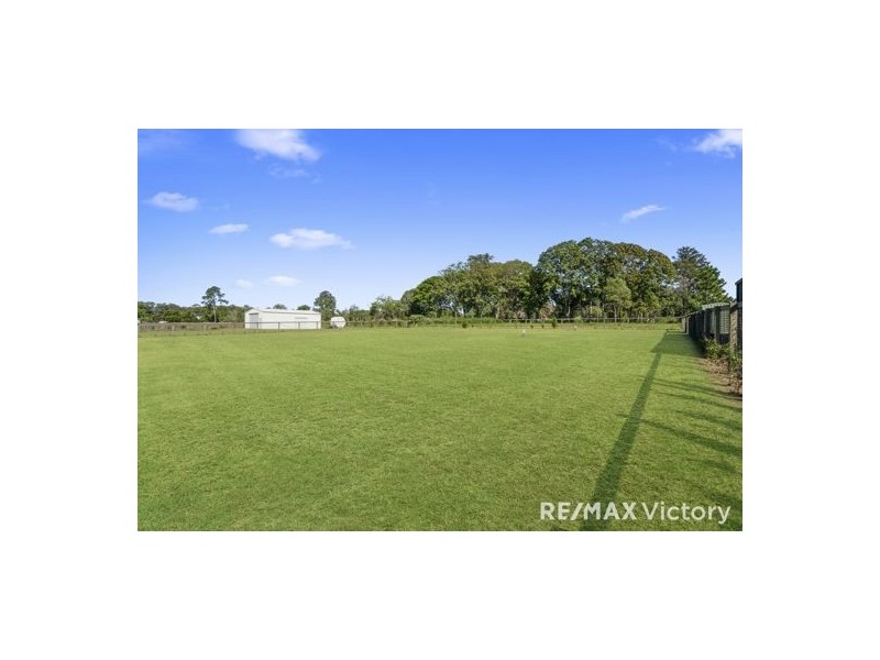 17 Limburg Ave, Caboolture QLD 4510