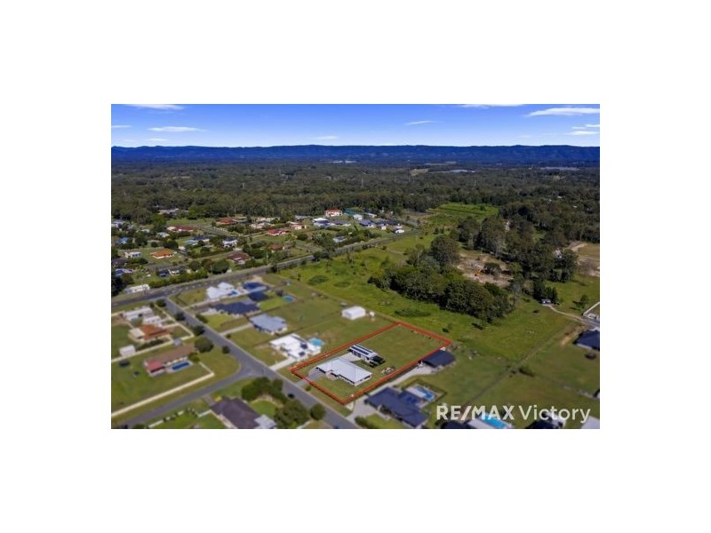 17 Limburg Ave, Caboolture QLD 4510